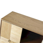 Mobiletto contenitore a 4 ante con pannelli in legno intagliato